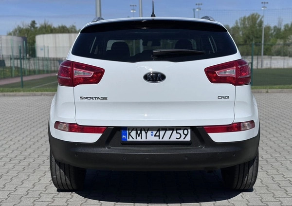 Kia Sportage cena 49900 przebieg: 111300, rok produkcji 2012 z Myślenice małe 379